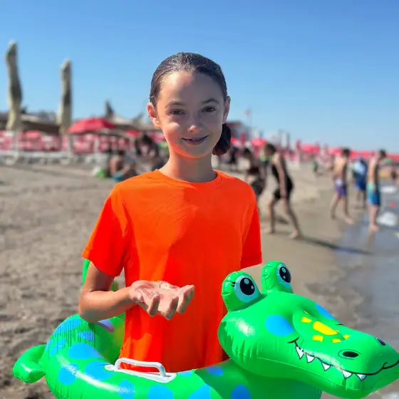 Marinela a ajuns în premieră la mare și trăiește o vacanță de vis! Apelul pr. Dan Damaschin