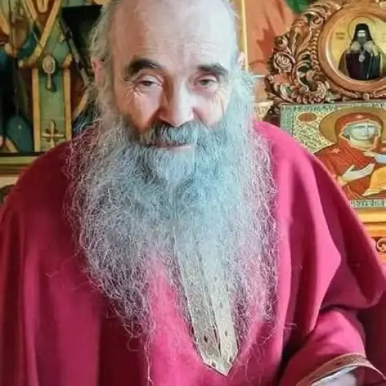 Pr. Ioanichie Popescu de la Mănăstirea Surpatele: ''Sfinții ne-au avertizat despre aceste timpuri, pentru că Domnul a voit așa, să știm noi prin ei''