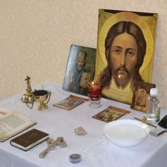 Puterea sfințirii casei (sfeștaniei)